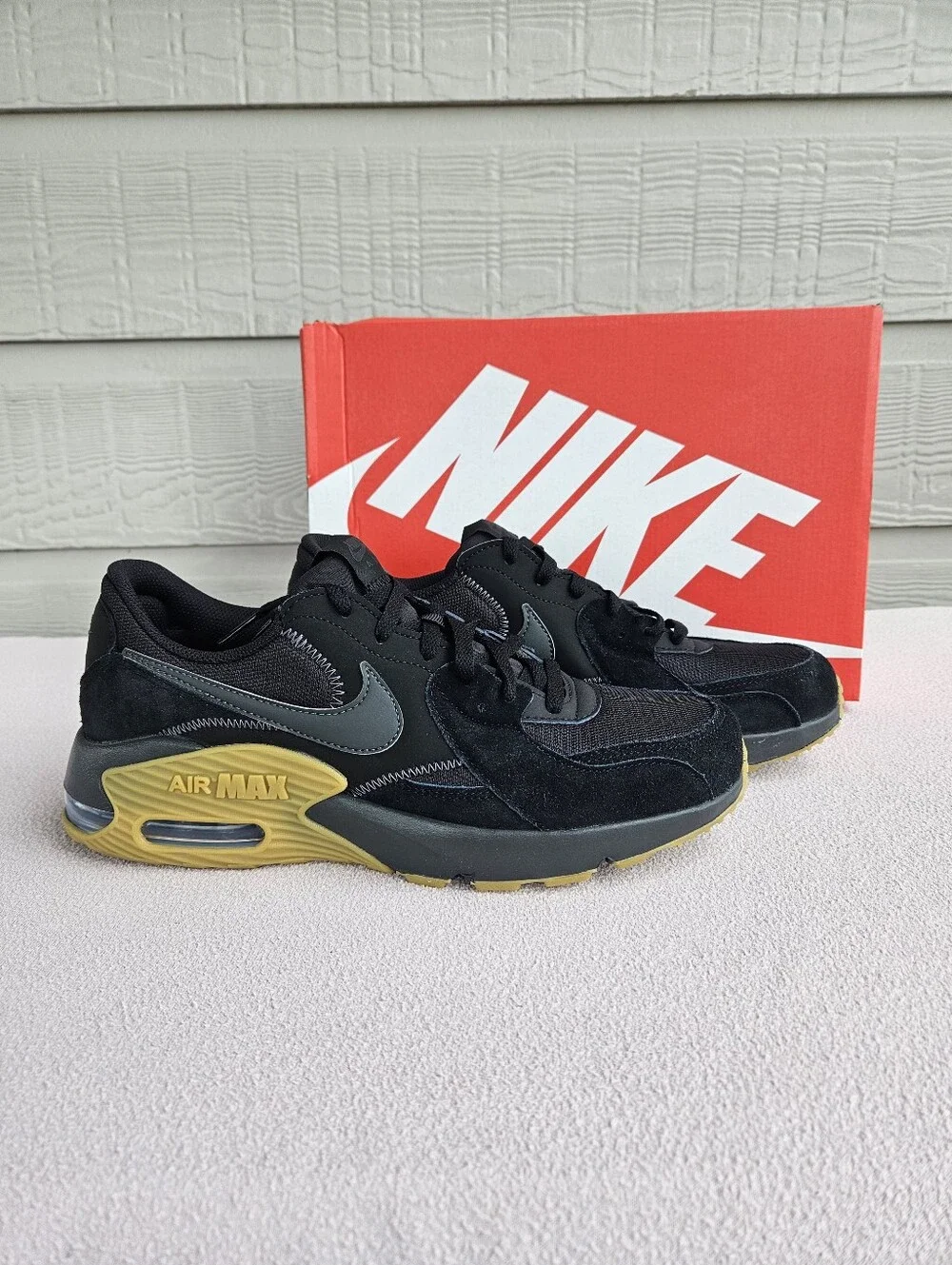 Nike Air Max Excee Sneaker Men SZ 10.5 Black Anthracite Low Top HV0928-010